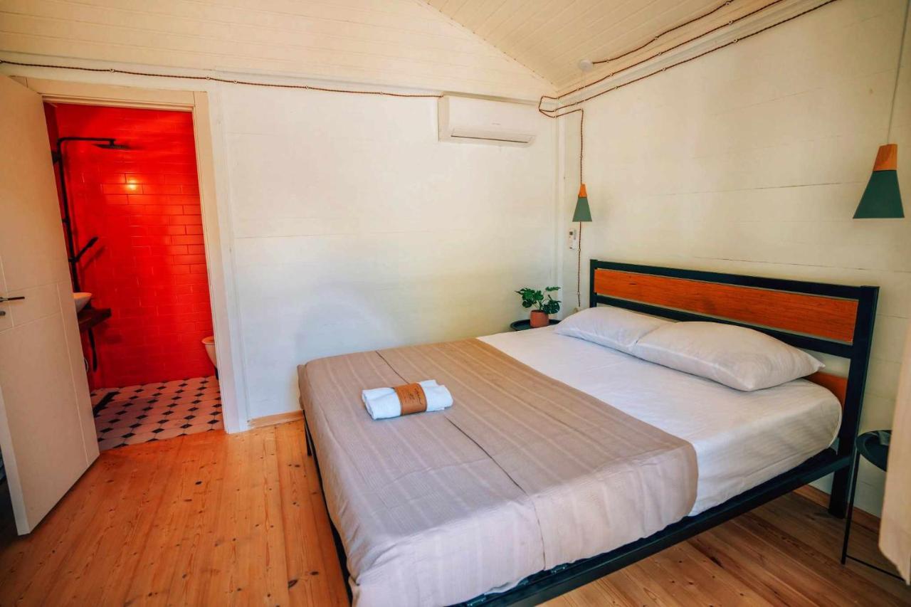 Brotseulebi Hotel Амбролаури Екстериор снимка