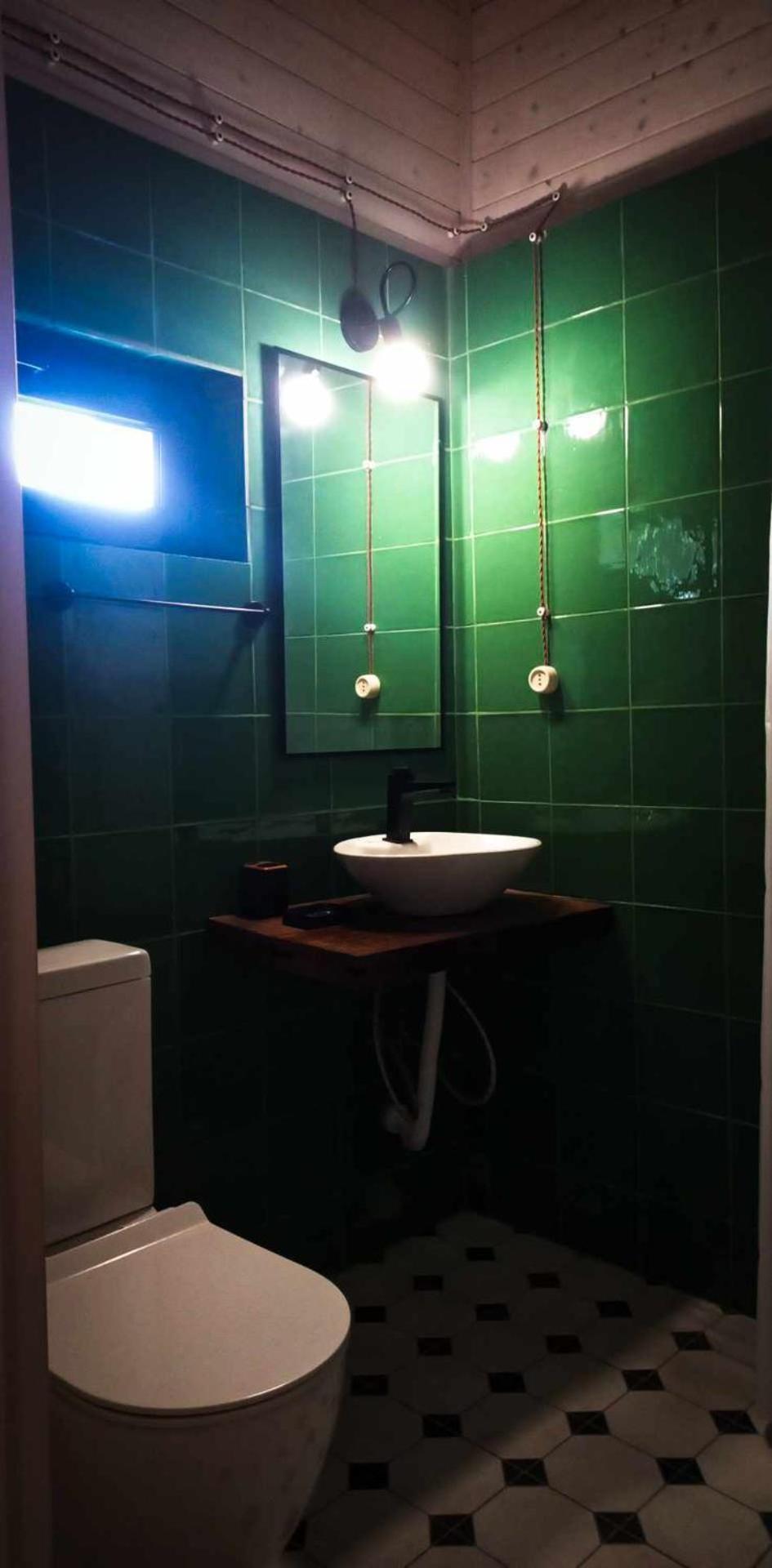 Brotseulebi Hotel Амбролаури Екстериор снимка